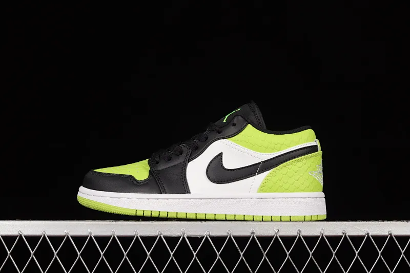 All categories Air Jordan Jordan series basketball shoes Air Jordan 1 Low Z version Air Jordan 1 Low AJ1 Joe 1 Green Snake Low-top cultural basketball shoes DX4446-301